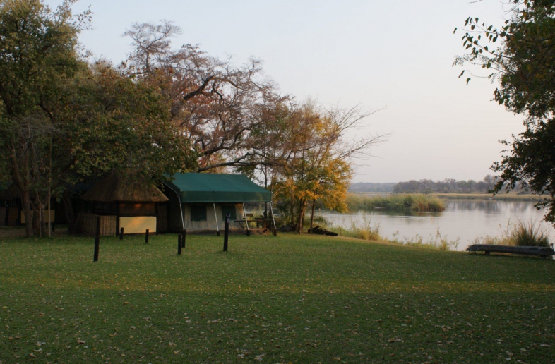 Ndhovu Safari Lodge – Campsite