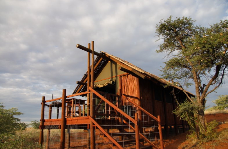 Gharagab Wilderness Camp – Log Cabin